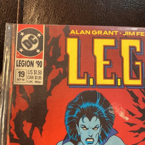 DC Comics Legion ‘90- # 19- Sept. - Picture 3 of 3
